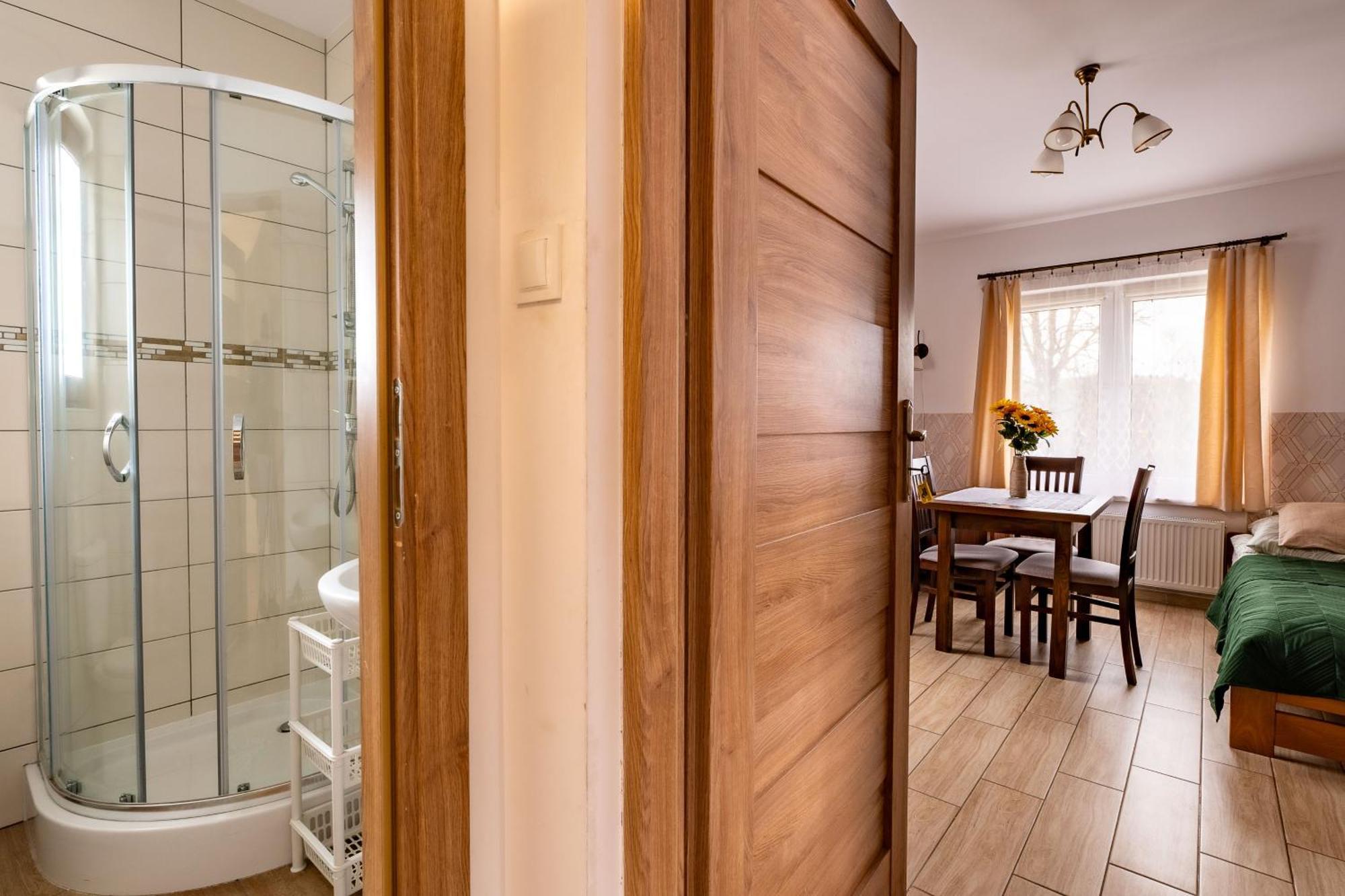 Bieszczadzkie Brzegi Apartman Ustrzyki Dolne Kültér fotó